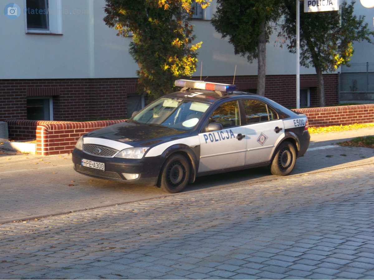 HPE A300, Ford Mondeo 2nd gen Sedan/Liftback (Mk3; CD132), 2000–2007