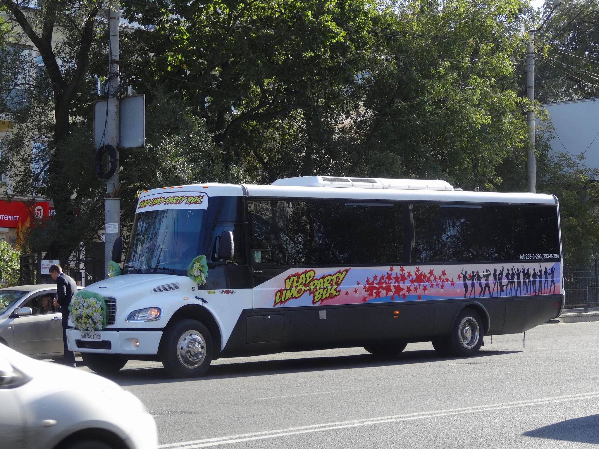 а 875 ст 125, Freightliner Business Class 