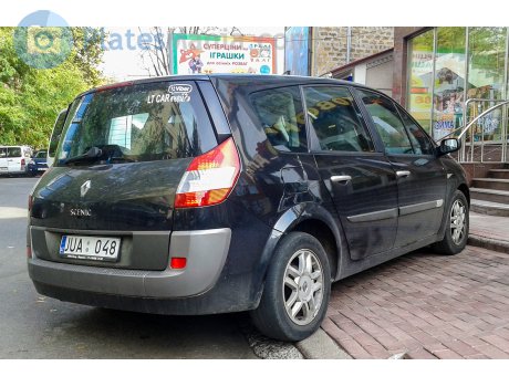 JUA 048, Renault Scénic