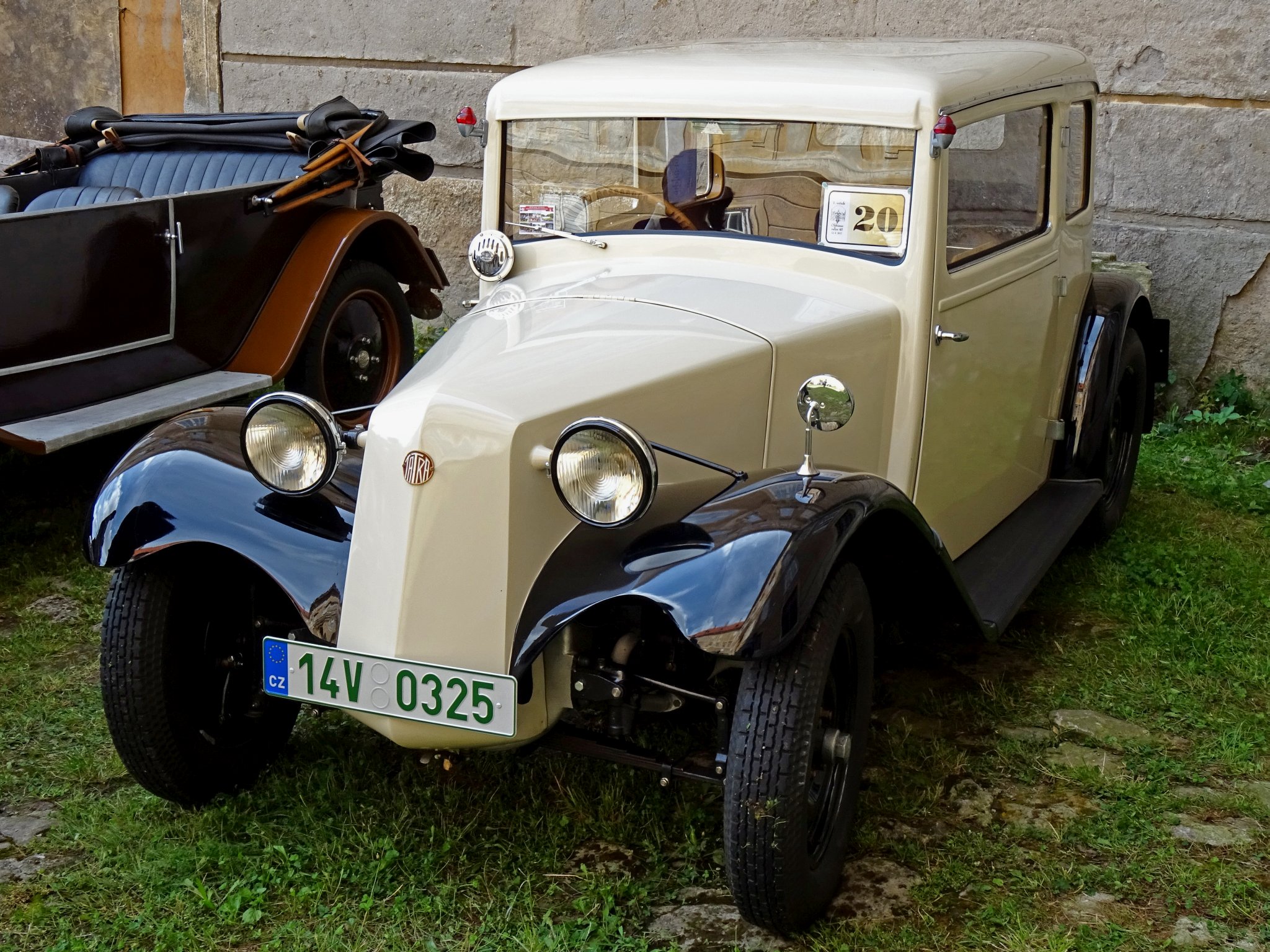 14V 0325, Tatra 57 57 Sedan, 1931–1935