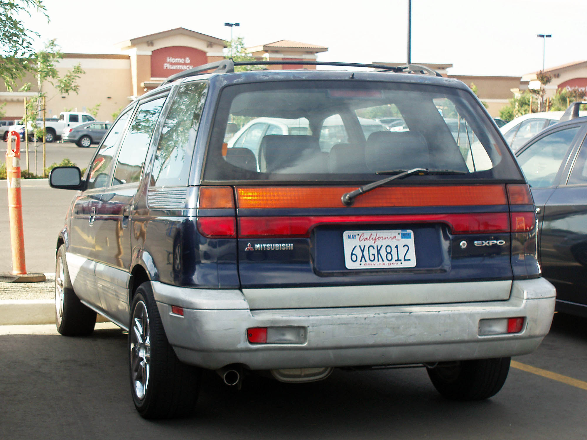 6XGK812, Mitsubishi Expo 1st gen (N50/N60; NA-market), 1991–1994