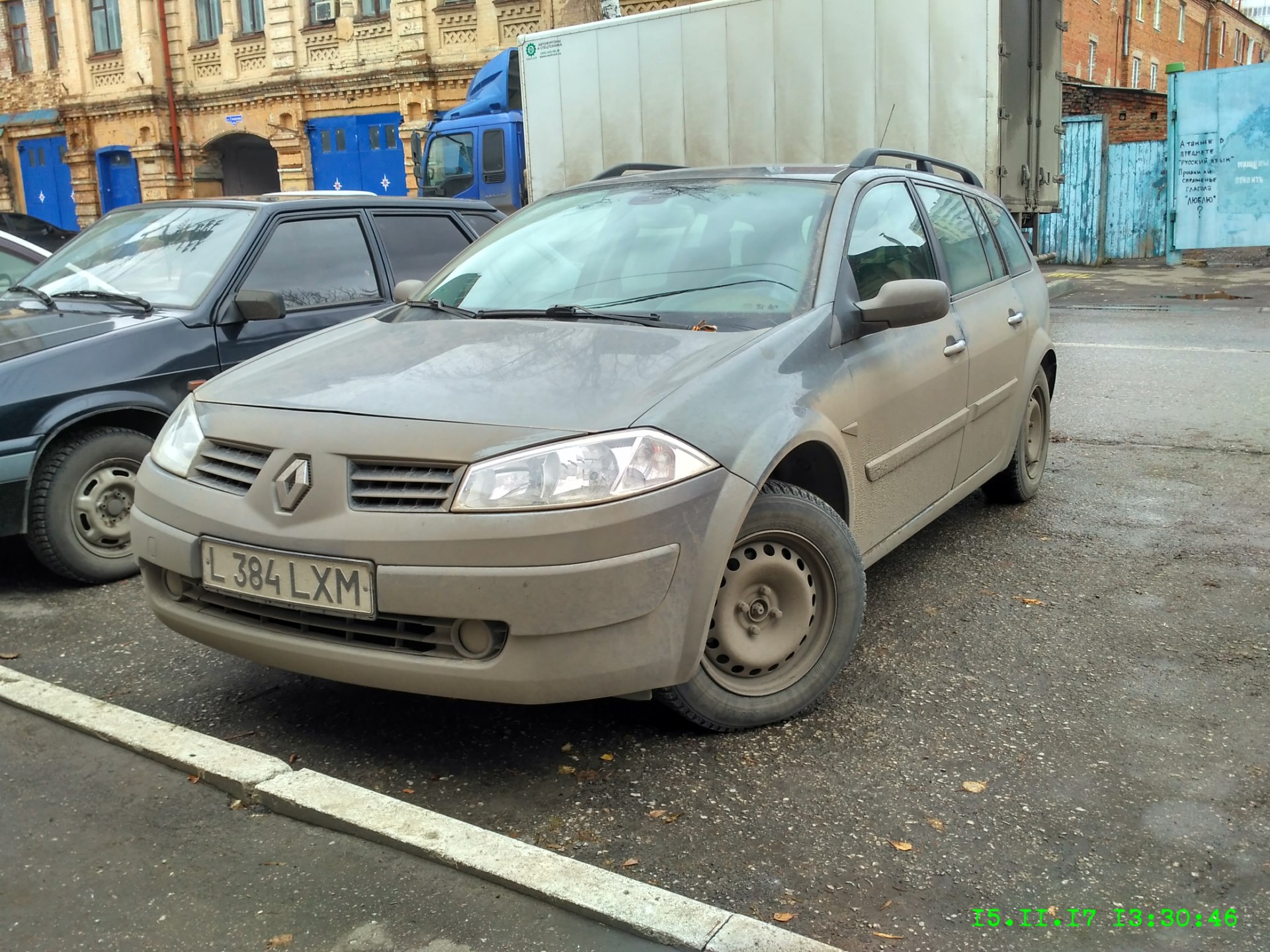 L 384 LXM, Renault Mégane 2nd gen Sedan (L84), 2002–2009