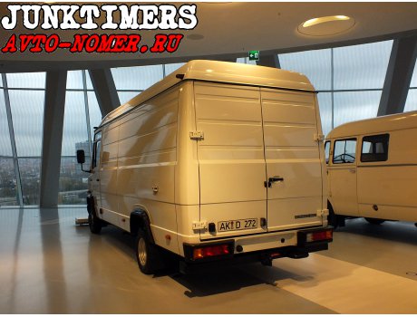 AK D 272, Mercedes-Benz T2