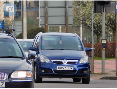 KB57 UUM, Vauxhall Zafira