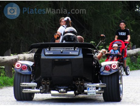MT-ROCK1, Boom Trikes Mustang