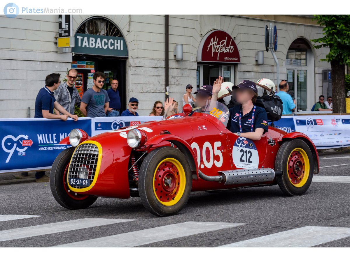 DZ-31-01, FIAT 750 Sport 