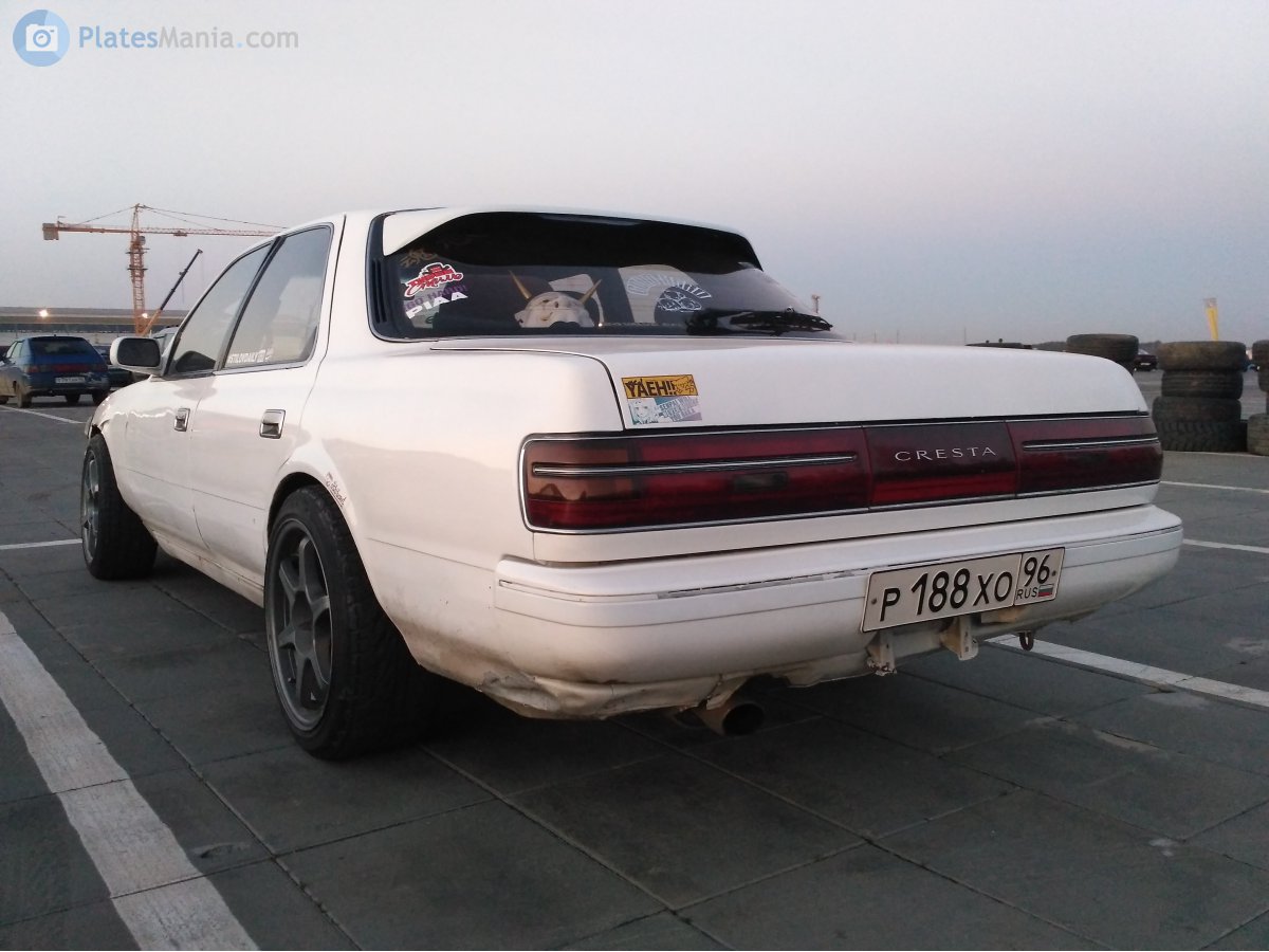 р 188 хо 96, Toyota Cresta 3rd gen (X80), 1988–1992