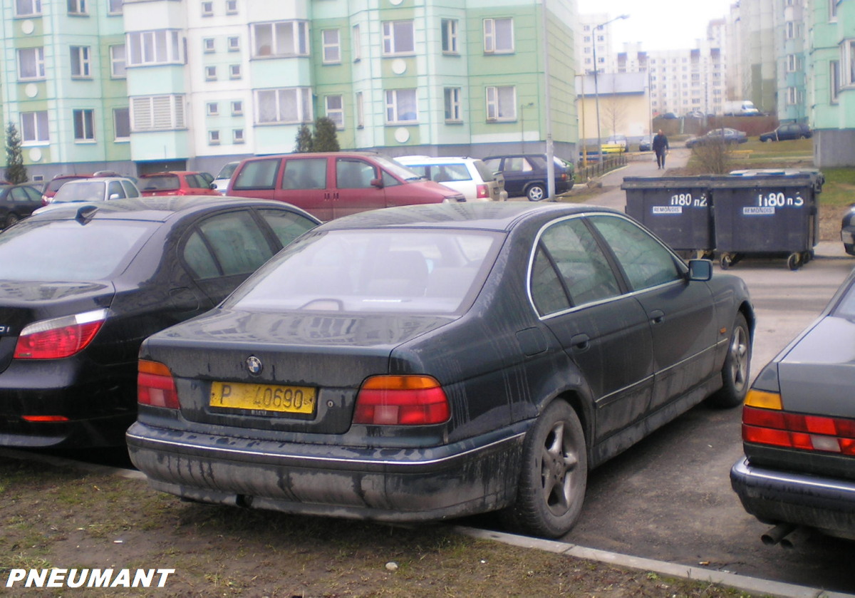 P 40690, BMW 5 Series 4th gen Sedan (E39), 1995–2003