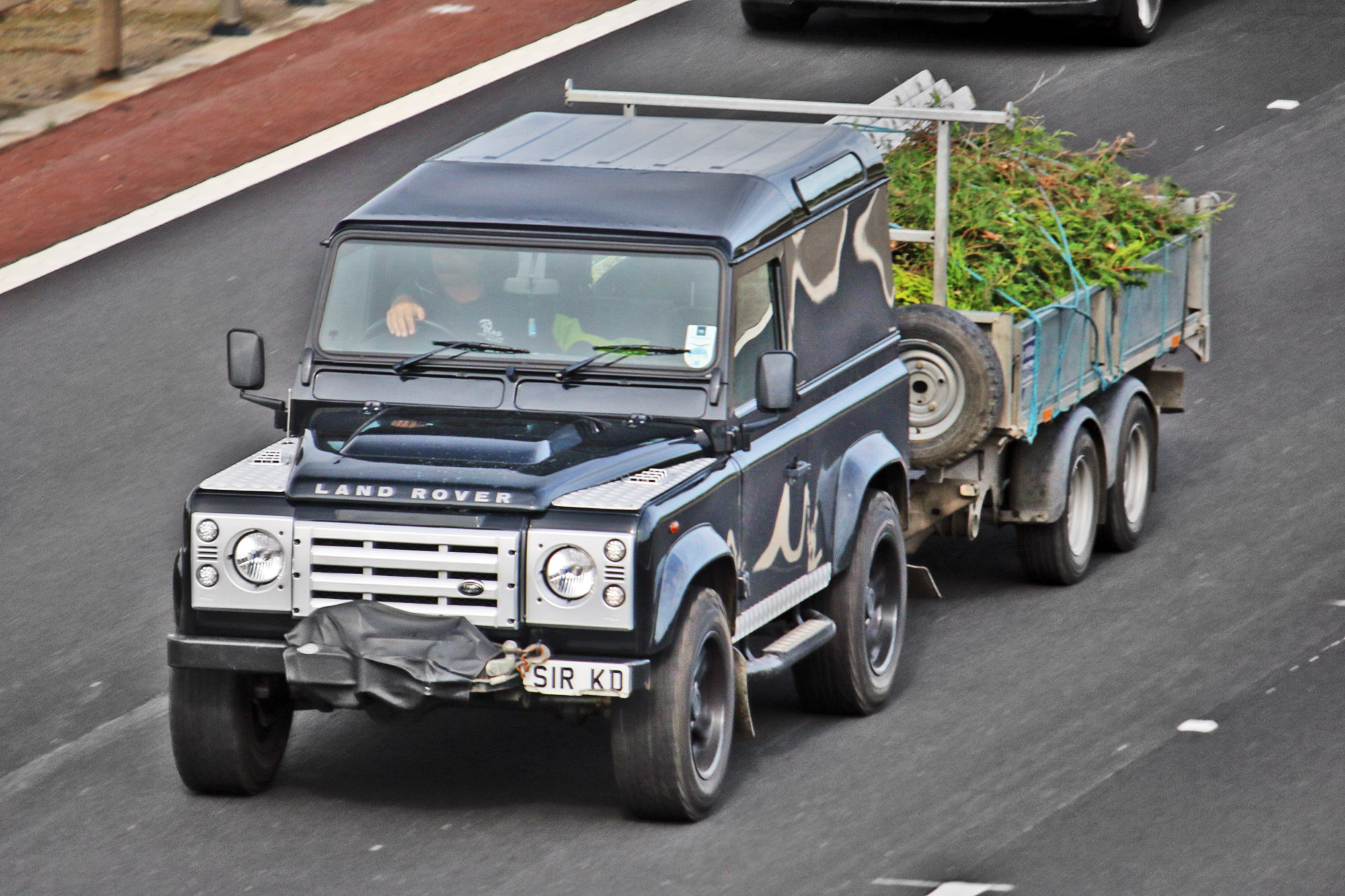 S1RKD, Land Rover Defender 1st gen 90