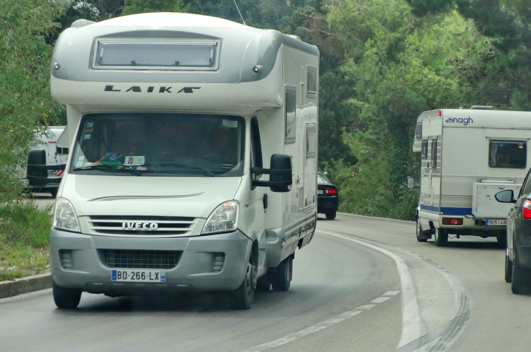 BD-266-LX, Laika Kreos 