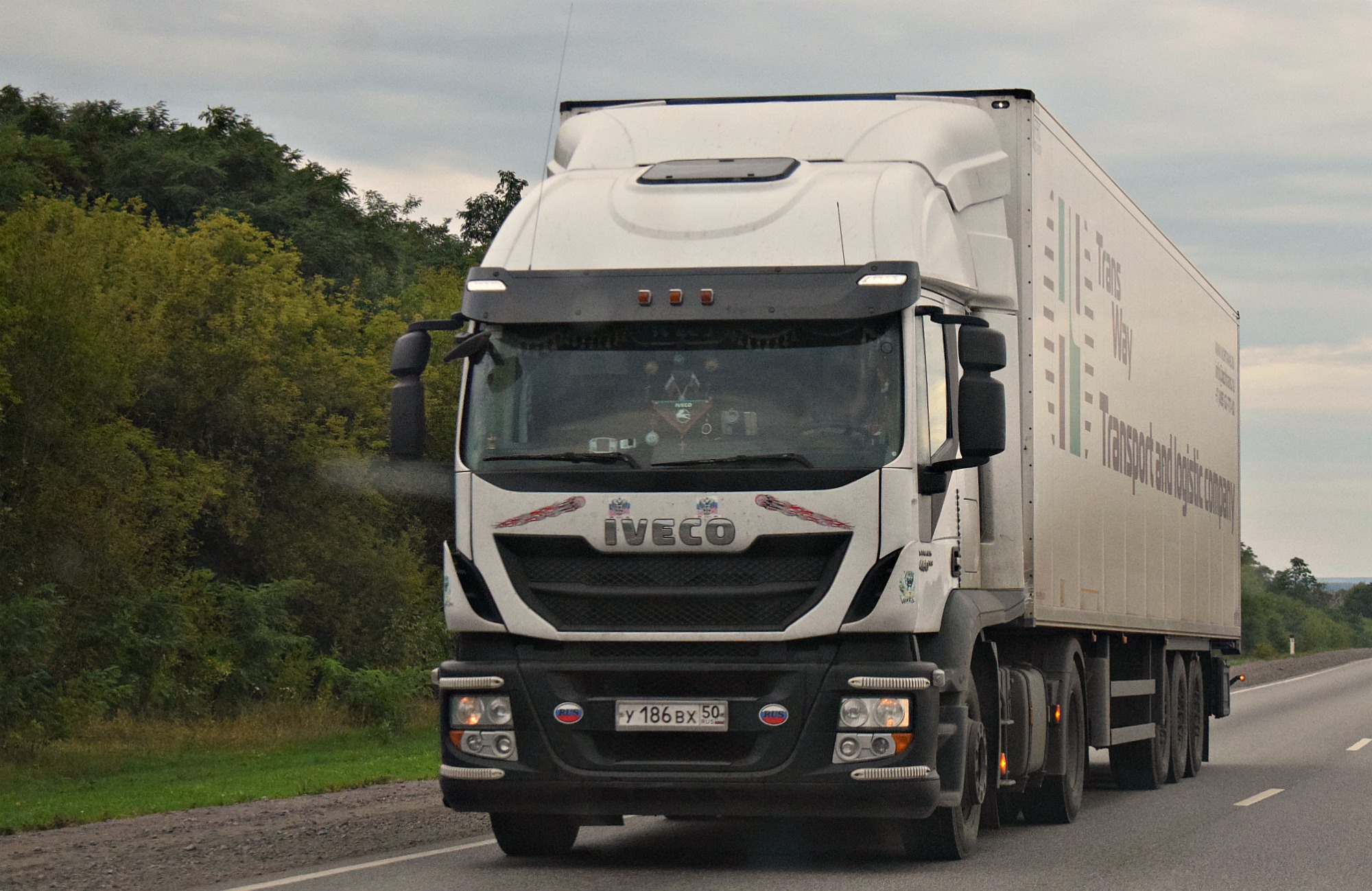 у 186 вх 50, Iveco Stralis 