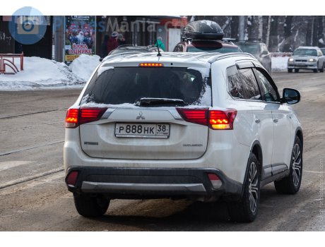 р888нк38, Mitsubishi Outlander
