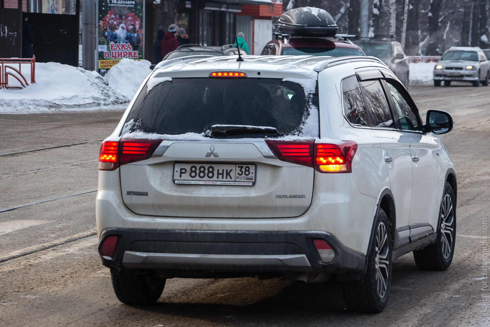 р 888 нк 38, Mitsubishi Outlander 3rd gen (GF/GG/ZJ/ZK/ZL), facelift, 2015–2023