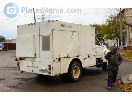 х121ат27, Ford F-800