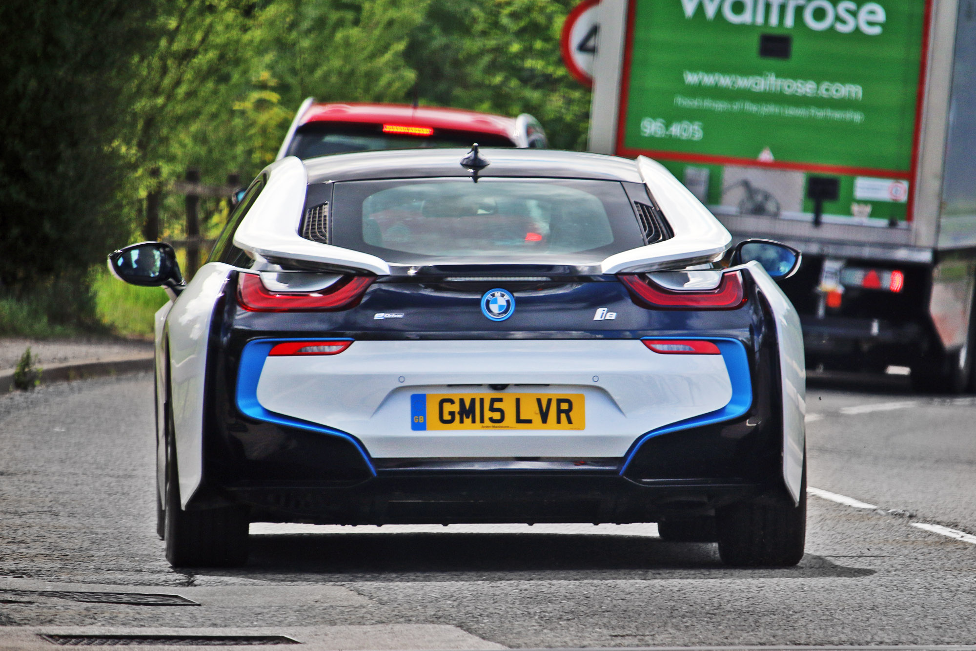 GM15LVR, BMW i8 1st gen Coupé (I12), 2014–2020