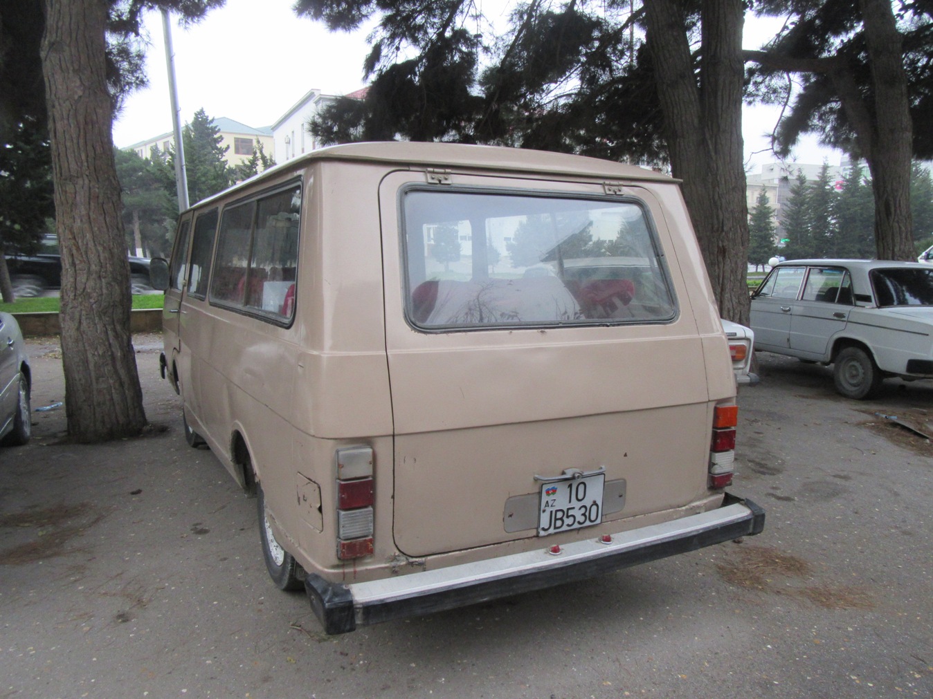 10 JB 530, RAF 2203 Латвия 22038-series, facelift, 1991–1997