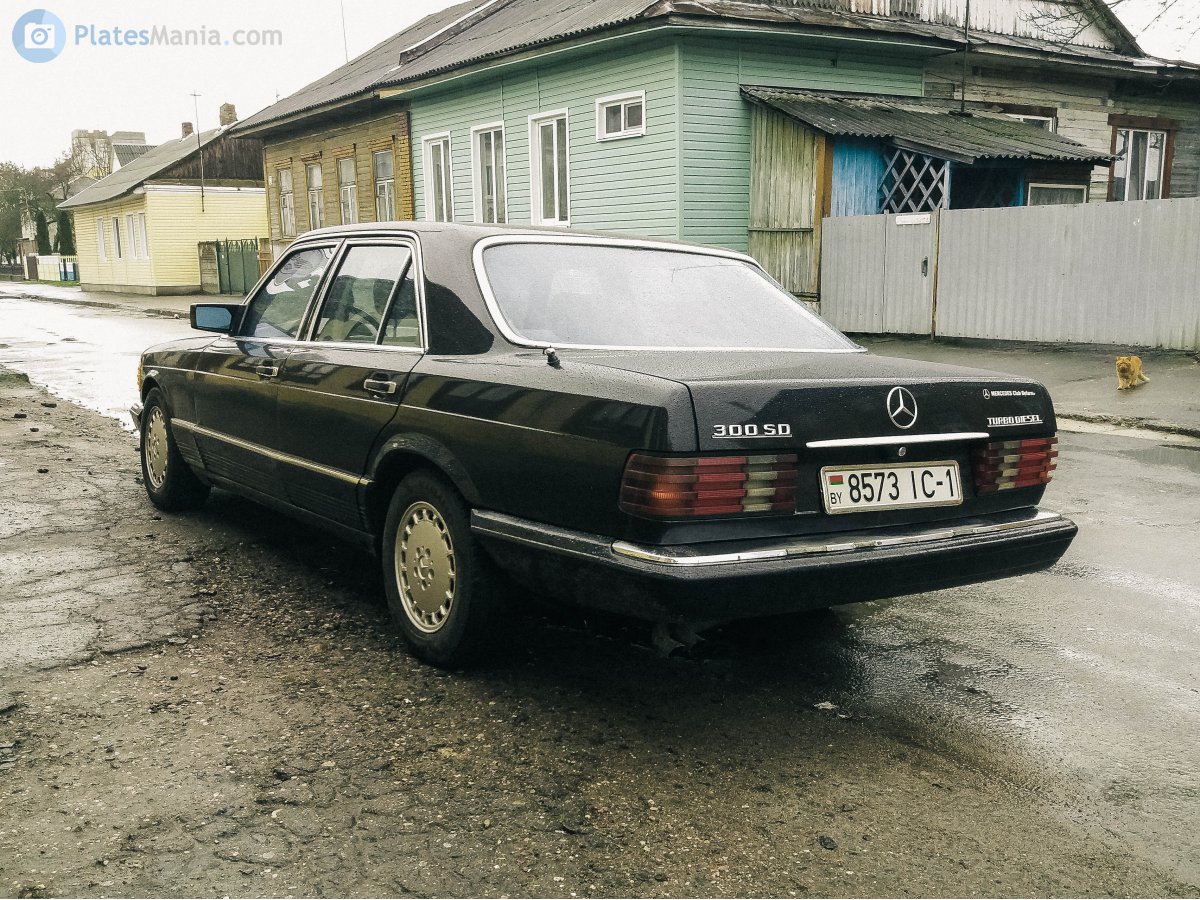 8573 IC-1, Mercedes-Benz S-Klasse 4th gen Sedan (W126/V126), 1979–1991