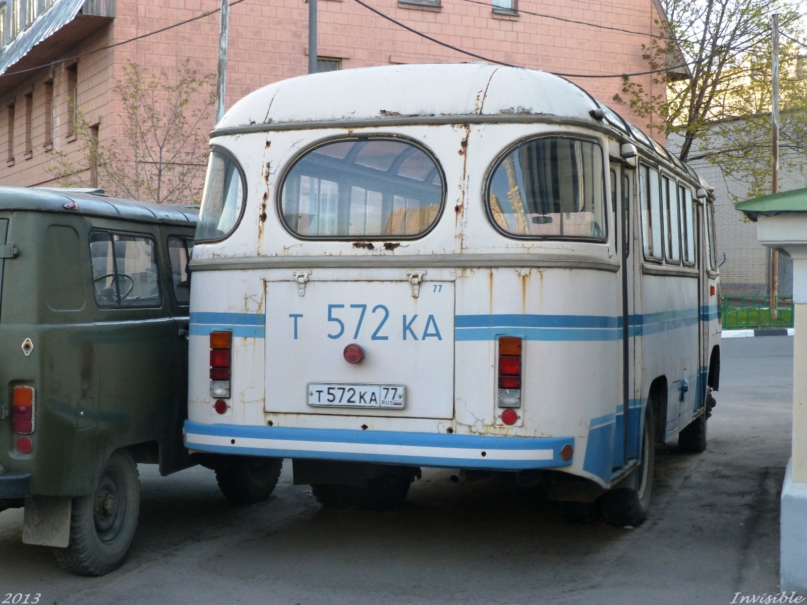 т 572 ка 77, PAZ 672 