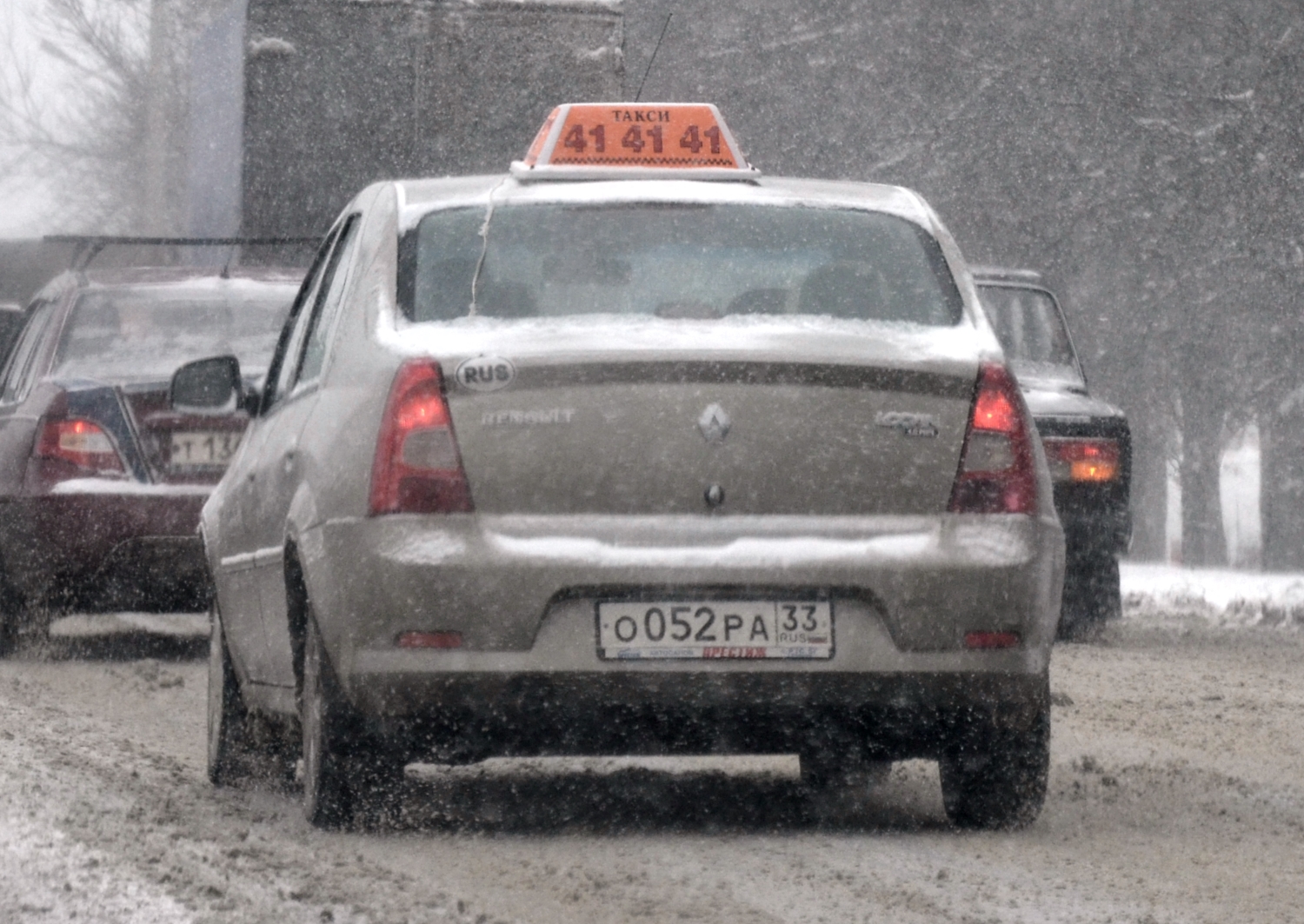 о 052 ра 33, Renault Logan 