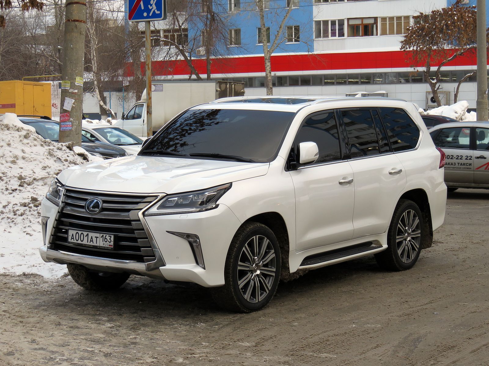 а 001 ат 163, Lexus LX 3rd gen (J200), 2nd facelift, 2015–2021