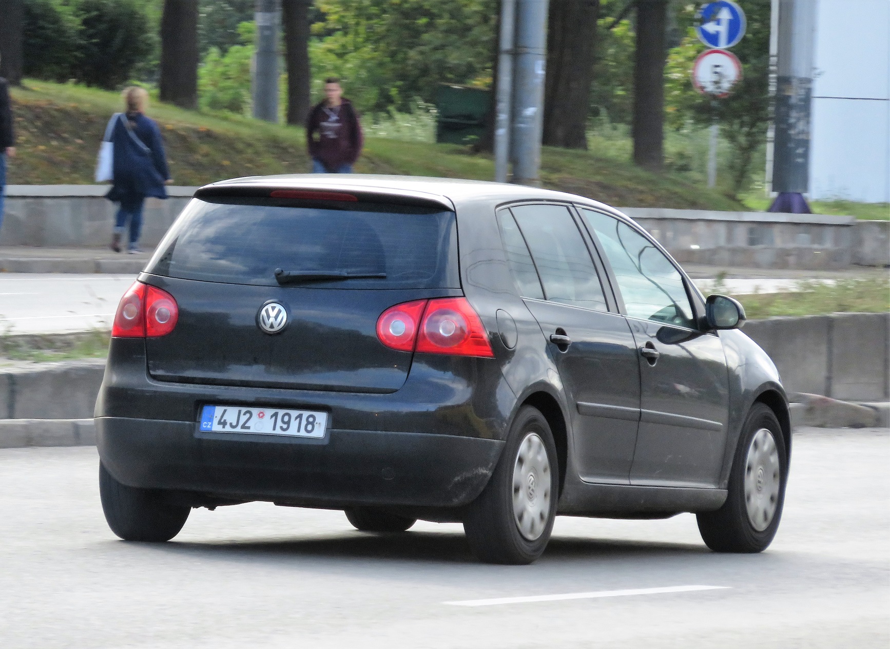 4J2 1918, Volkswagen Golf 5th gen 5-door Hatch (1K1), 2003–2008