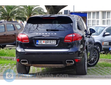 UL AR822, Porsche Cayenne