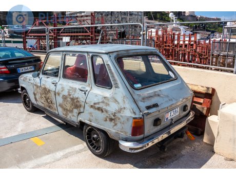 X386, Renault 6