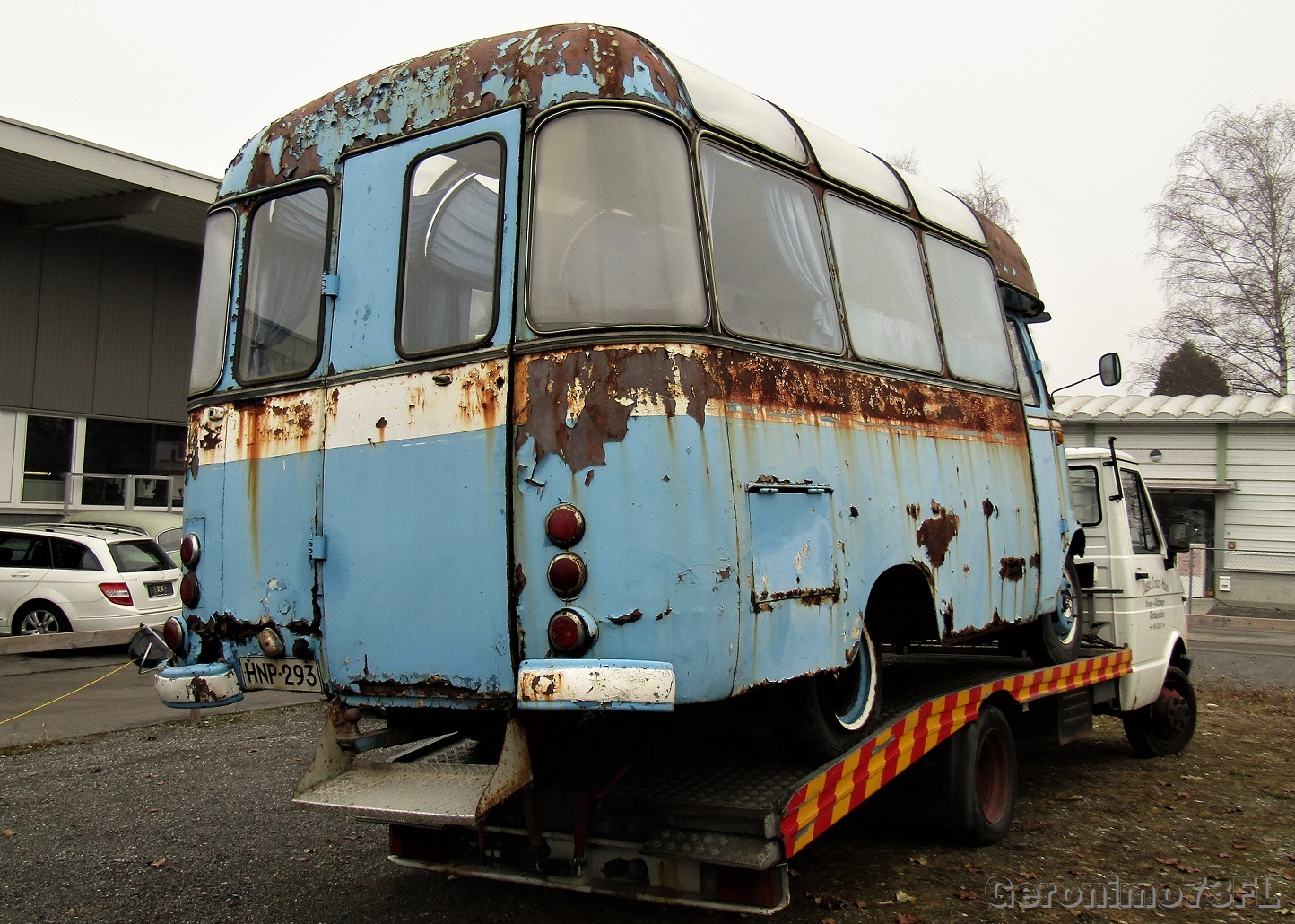 HNP-293, Mercedes-Benz L319 