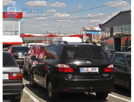 ELB 899, Toyota Avensis Verso