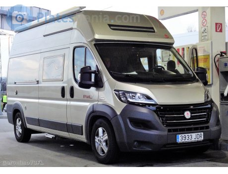 3933 JDR, La Strada Avanti