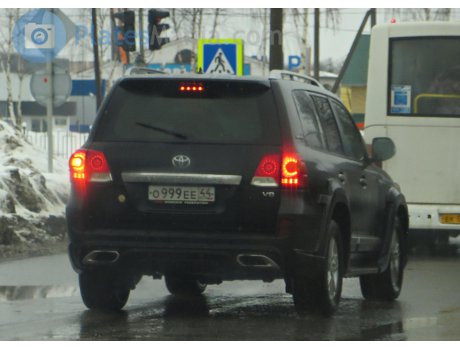 о999ее44, Toyota Land Cruiser