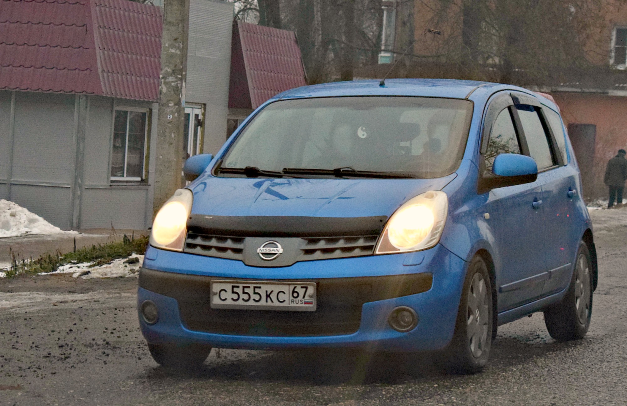 с 555 кс 67, Nissan Note 1st gen (E11), 2005–2013