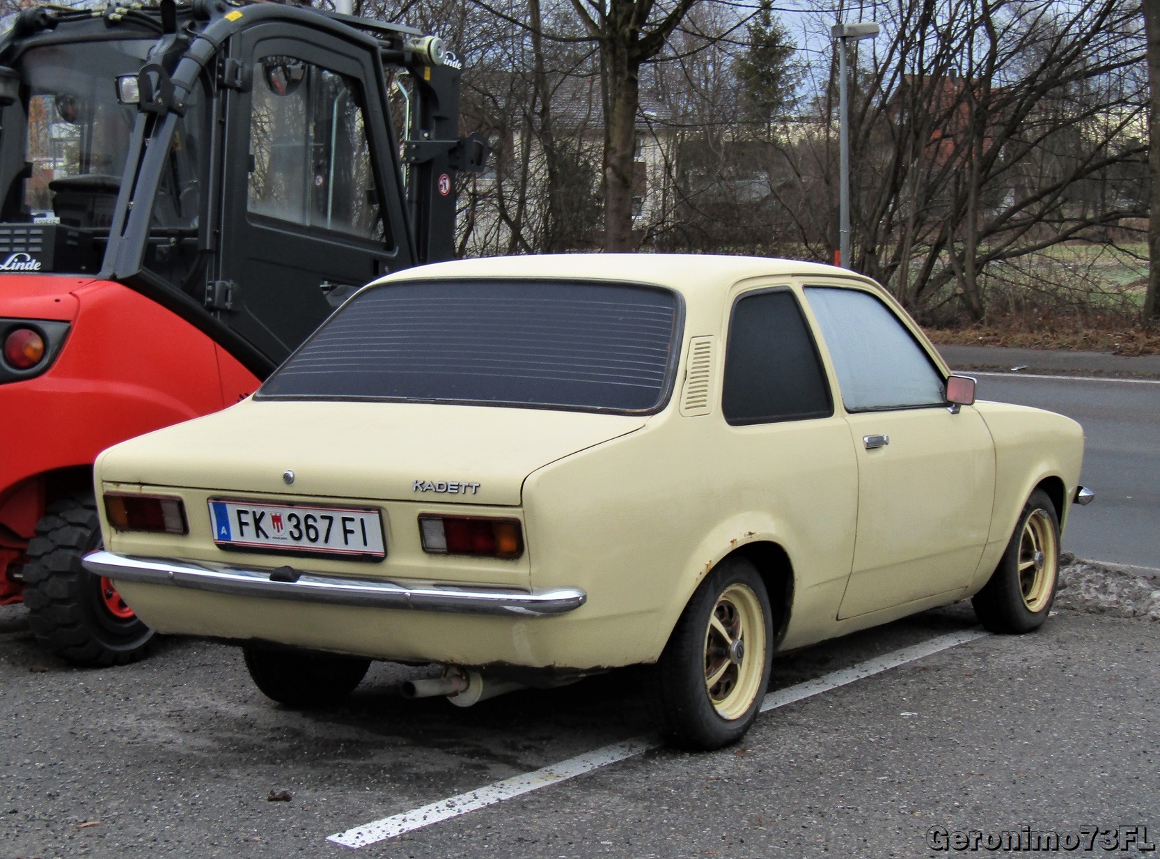 FK 367 FI, Opel Kadett 3rd gen 2-door Sedan (C), 1973–1979