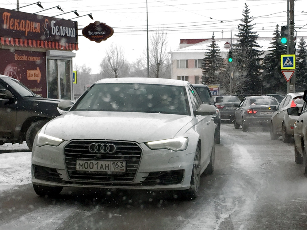 м 001 ан 163, Audi A6 