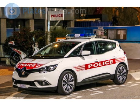 208U, Renault Scénic