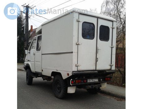 BTR-212, Renault B-Gamme (Messenger)