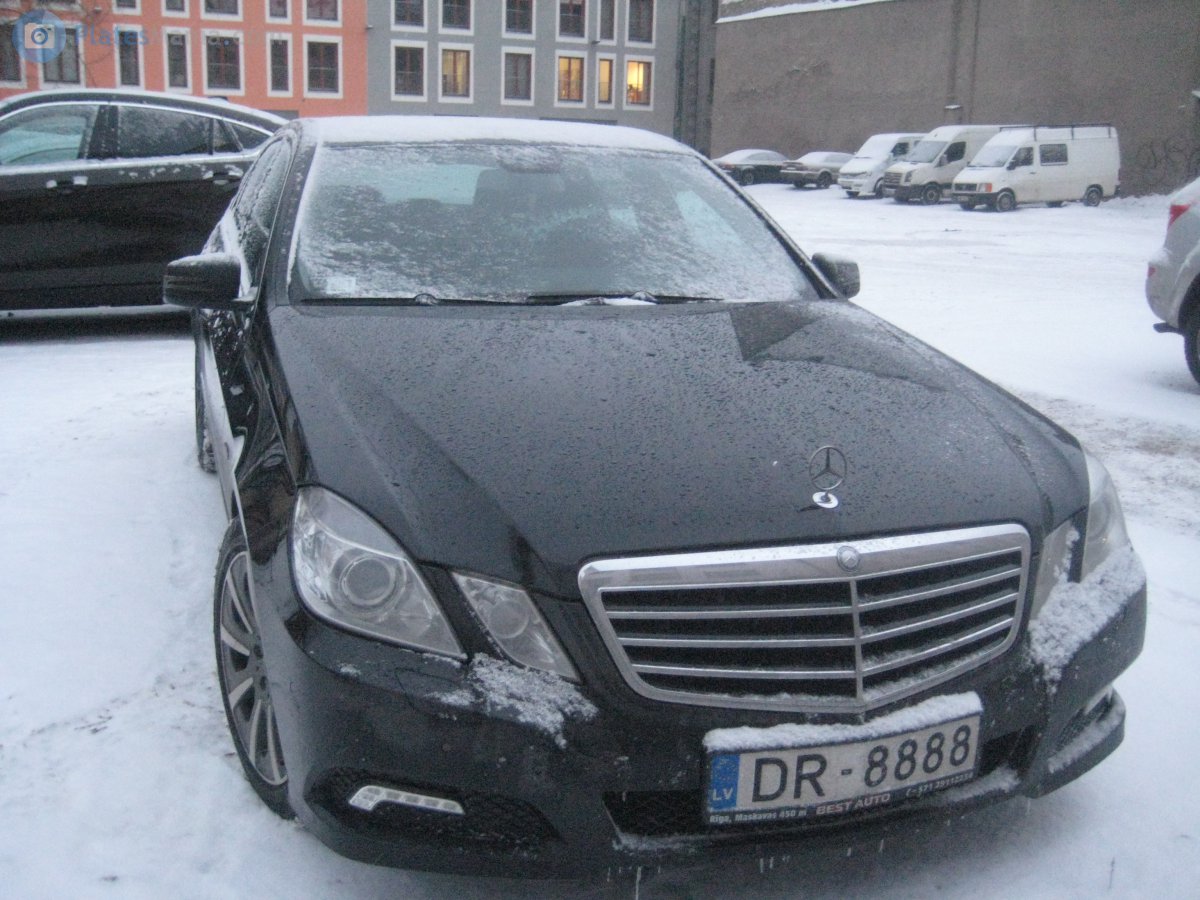 DR-8888, Mercedes-Benz E-Klasse 4th gen Sedan (W212), 2009­–2013
