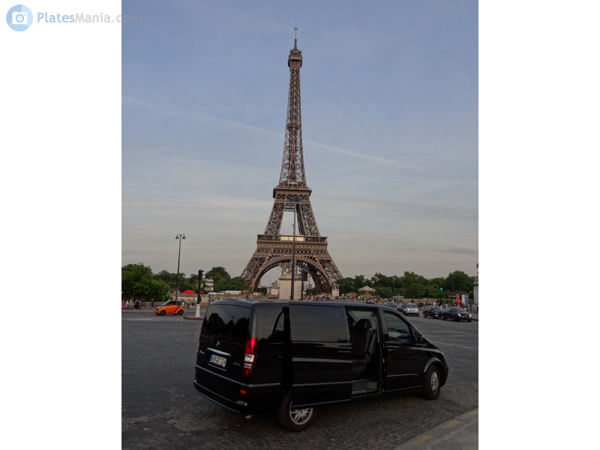 ARN DT 124, Mercedes-Benz Viano 