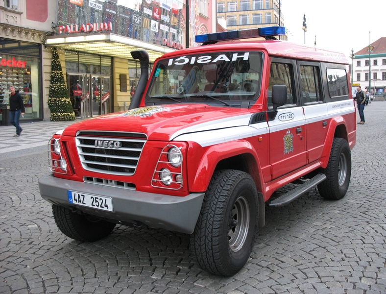 4AZ 2524, Iveco Massif 1st gen 5-door SUV, 2007–2011