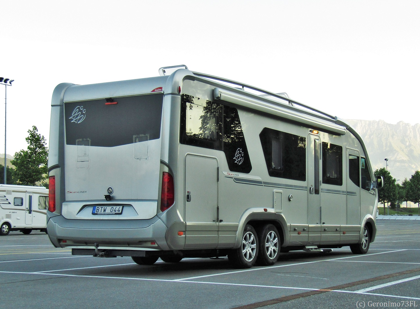 BTW 044, Knaus S-Liner 