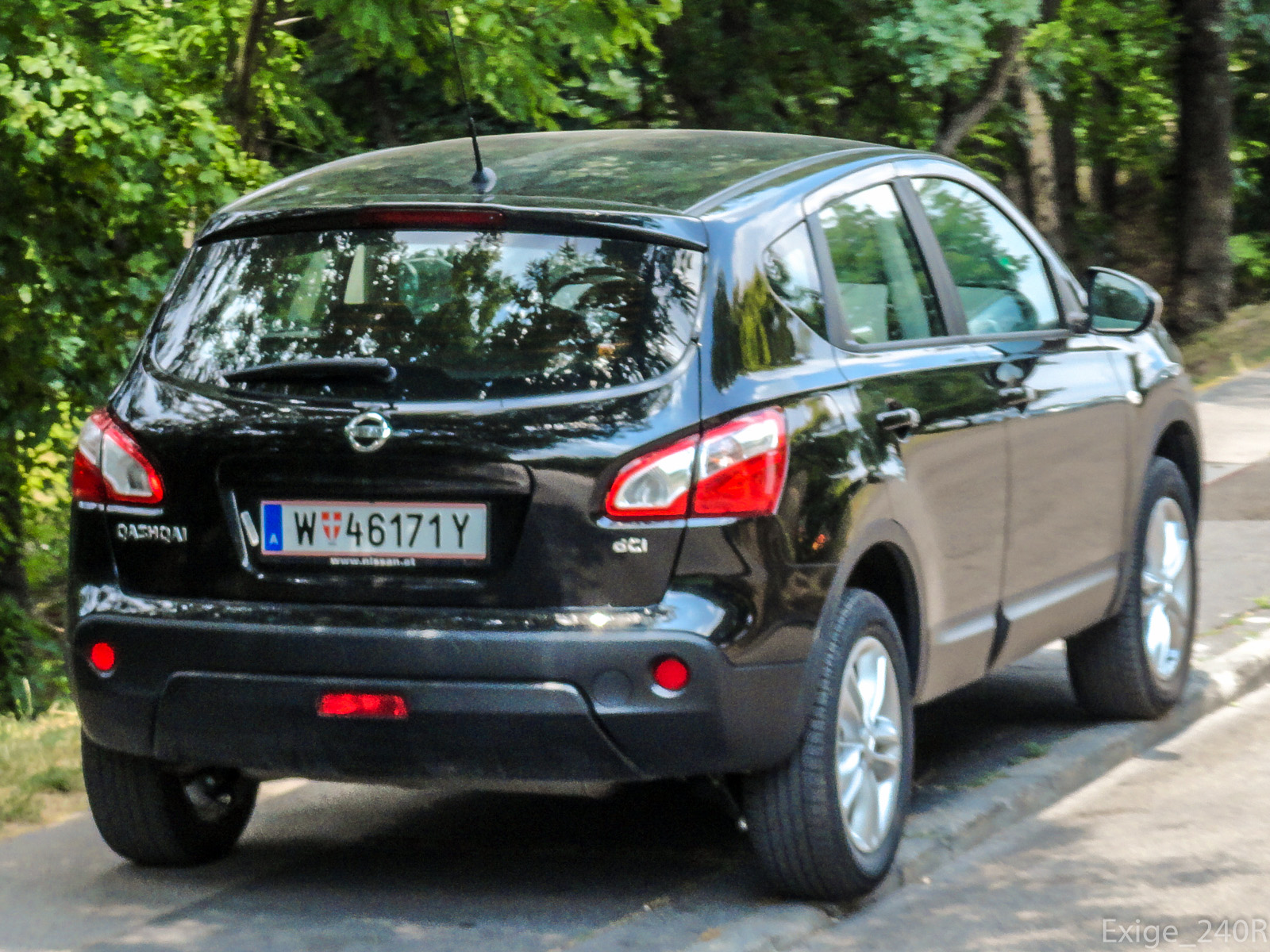 W 46171 Y, Nissan Qashqai 1st gen (J10), facelift, 2009–2014
