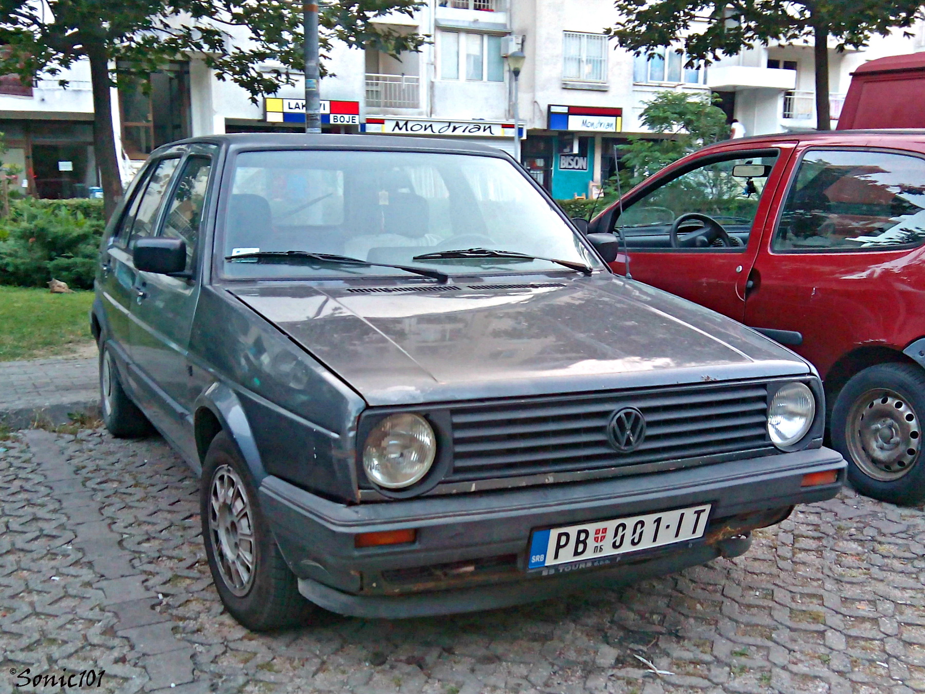 PB 001-IT, Volkswagen Golf 2nd gen 5-door Hatch (19/1G), 1983–1992