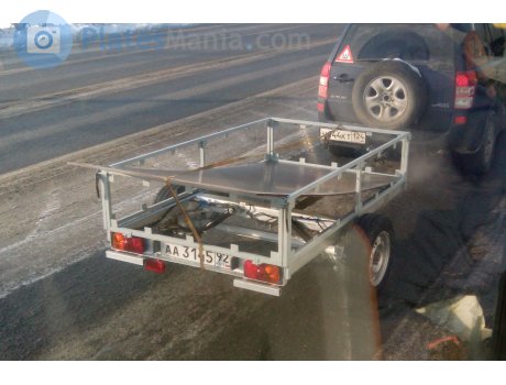 аа 3145 92, Kurganskiye Pritsepy 8213 Уралец