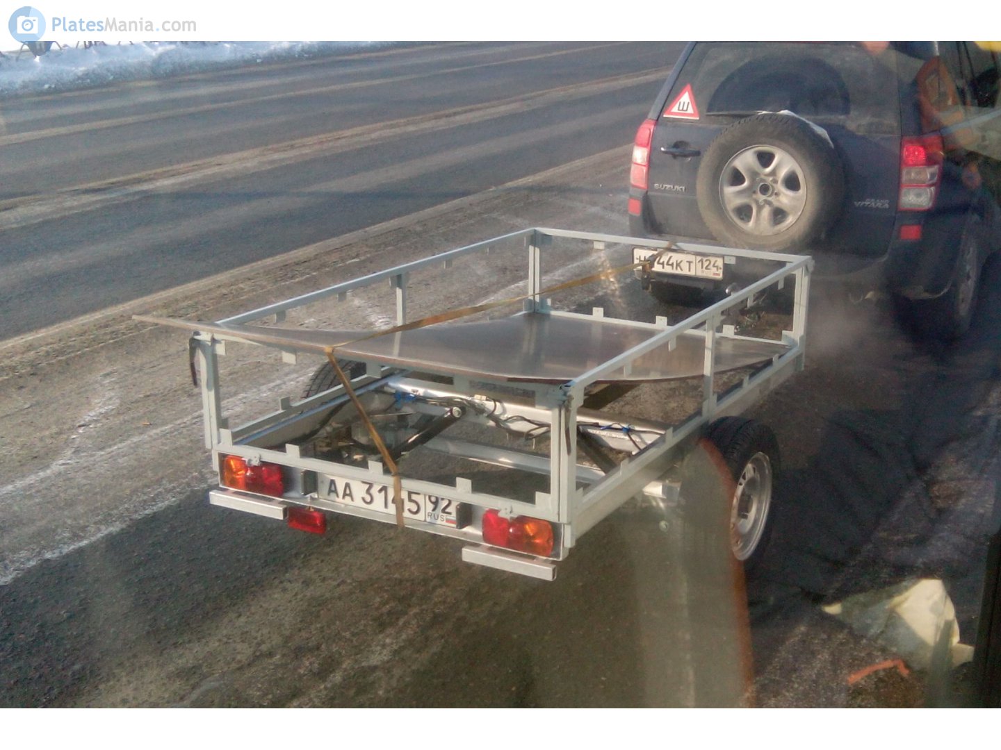 аа 3145 92, Kurganskiye Pritsepy 8213 Уралец 