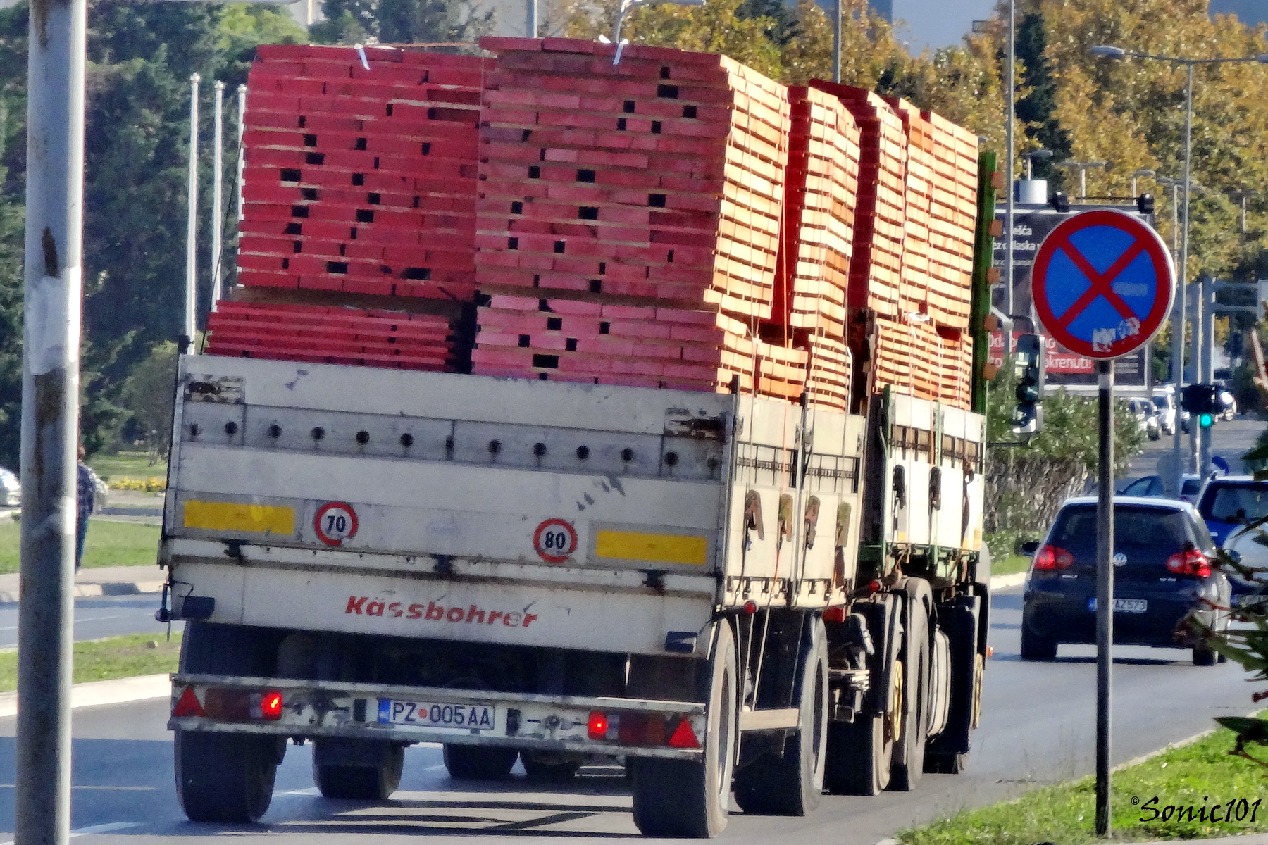 PŽ 005AA, Kässbohrer V-Series 