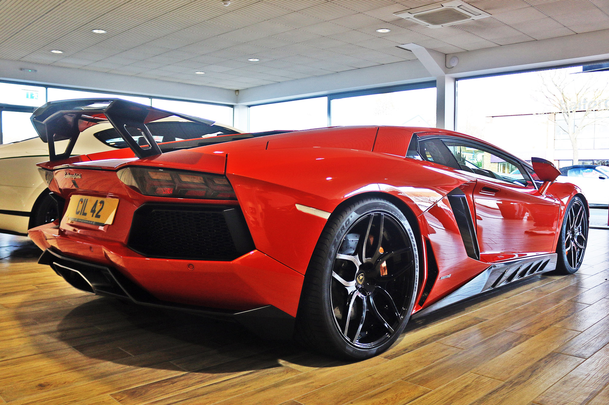 CIL42, Lamborghini Aventador LP700-4, 2011–2016