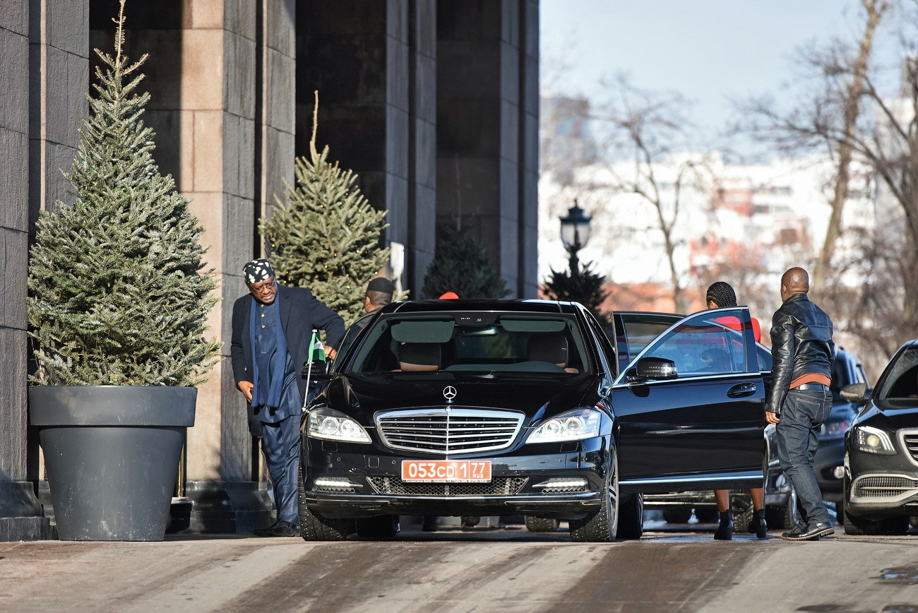 053 CD 1 77, Mercedes-Benz S-Klasse 7th gen (W221/V221), 2005–2013