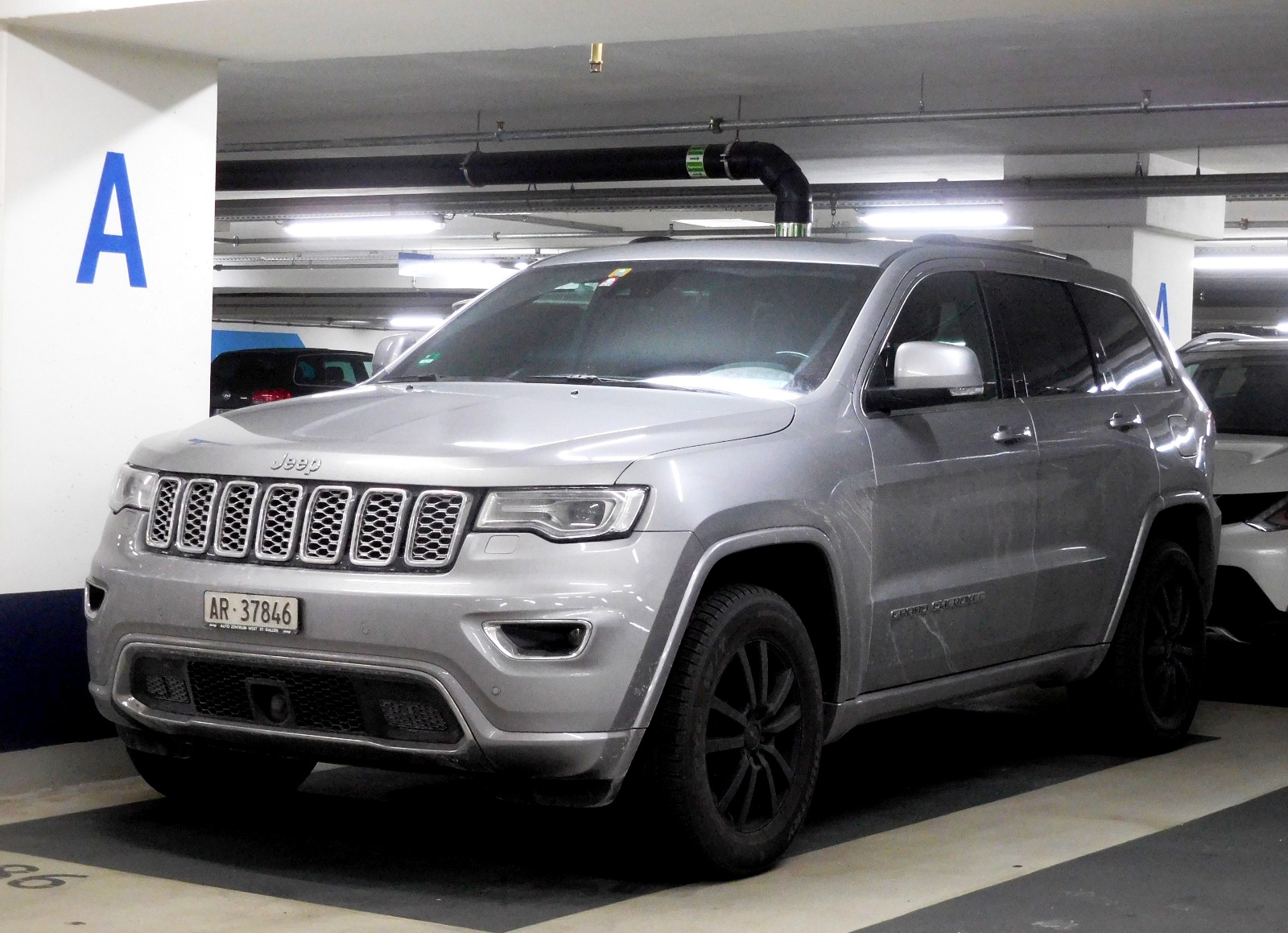 AR 37846, Jeep Grand Cherokee 4th gen (WK2), facelift, 2013–2022