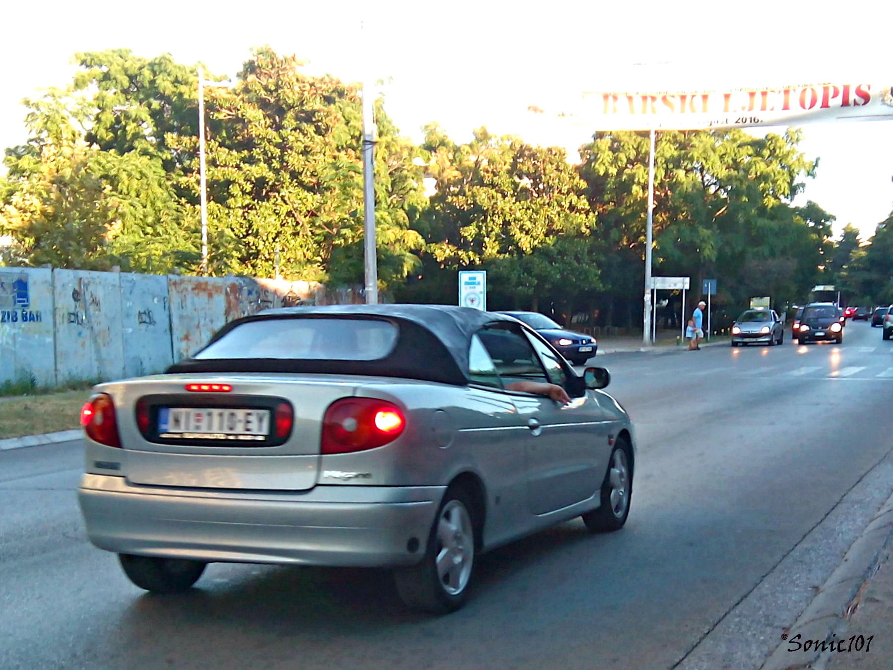 NI 110-EY, Renault Mégane 1st gen Cabriolet (E64), facelift, 1999–2002