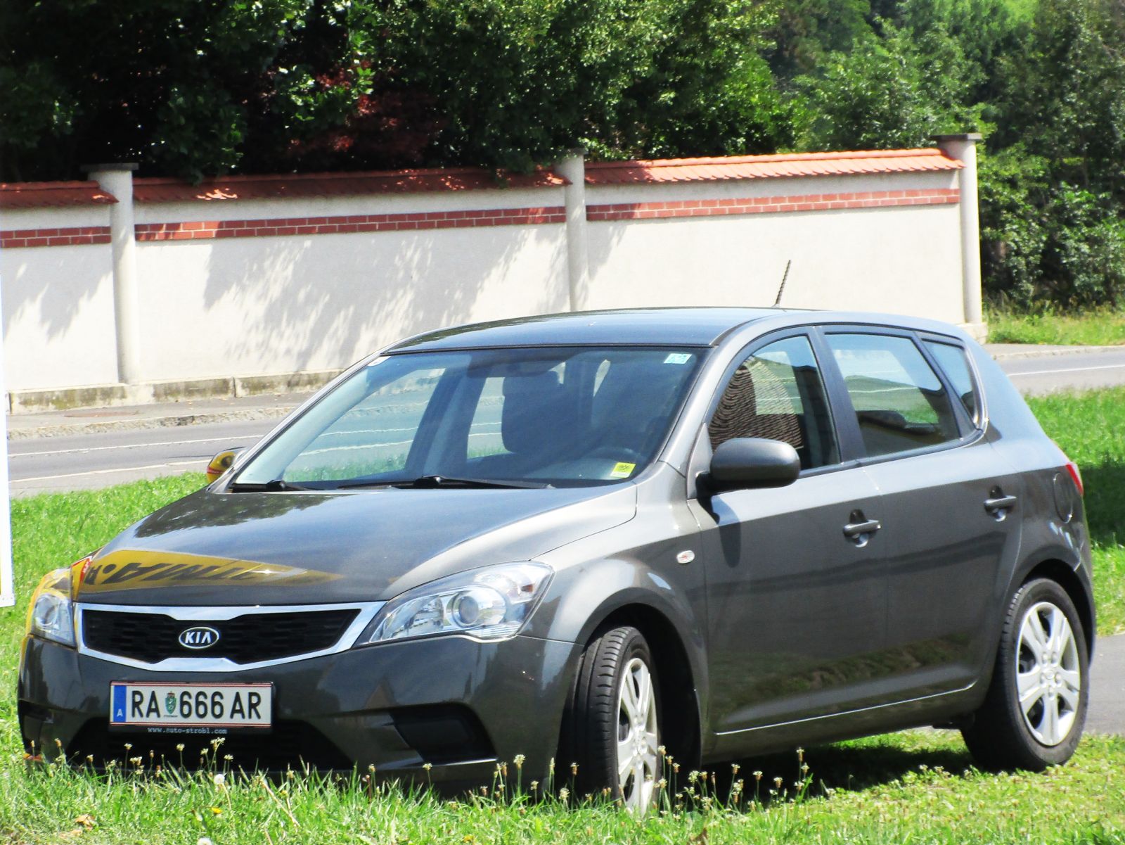 RA 666 AR, Kia Ceed 1st gen cee'd 5-door Hatch (ED), facelift, 2009­–2012